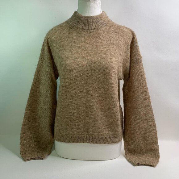 Banana Republic Sweaters - Banana Republic Cozy Tan Wool-Alpaca Sweater | Effortless Preppy Knit Pullover
